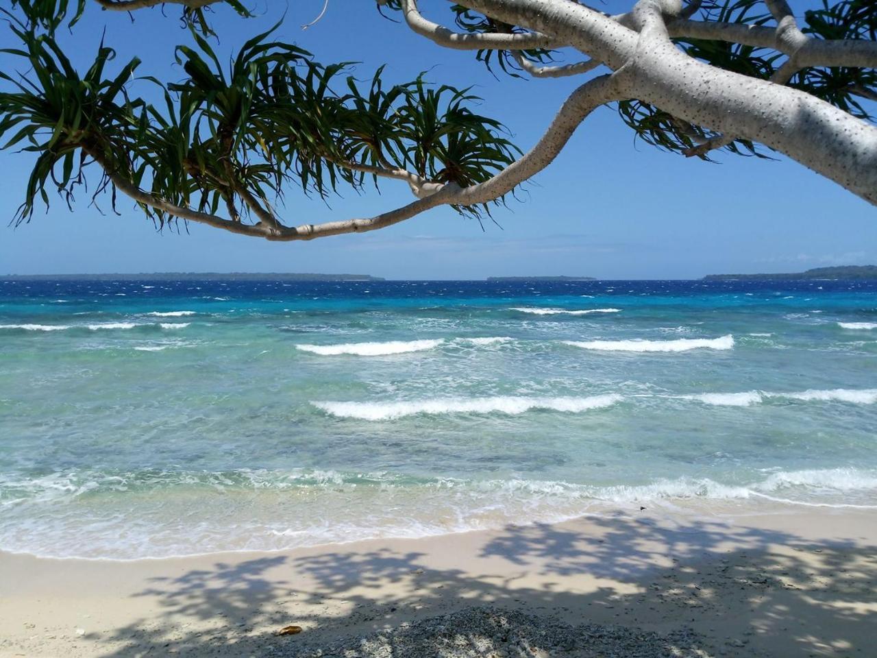 Aore Breeze Luganville Exterior photo