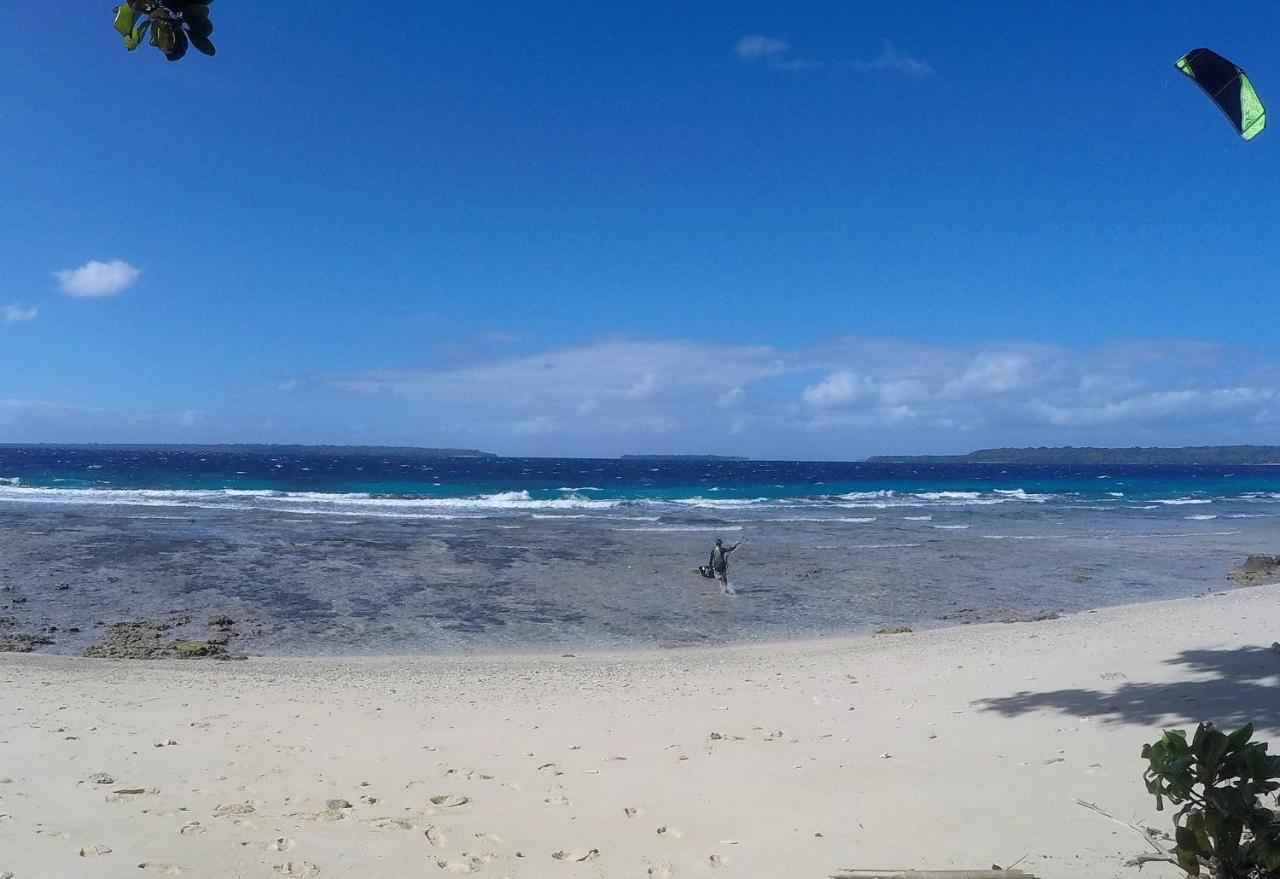 Aore Breeze Luganville Exterior photo