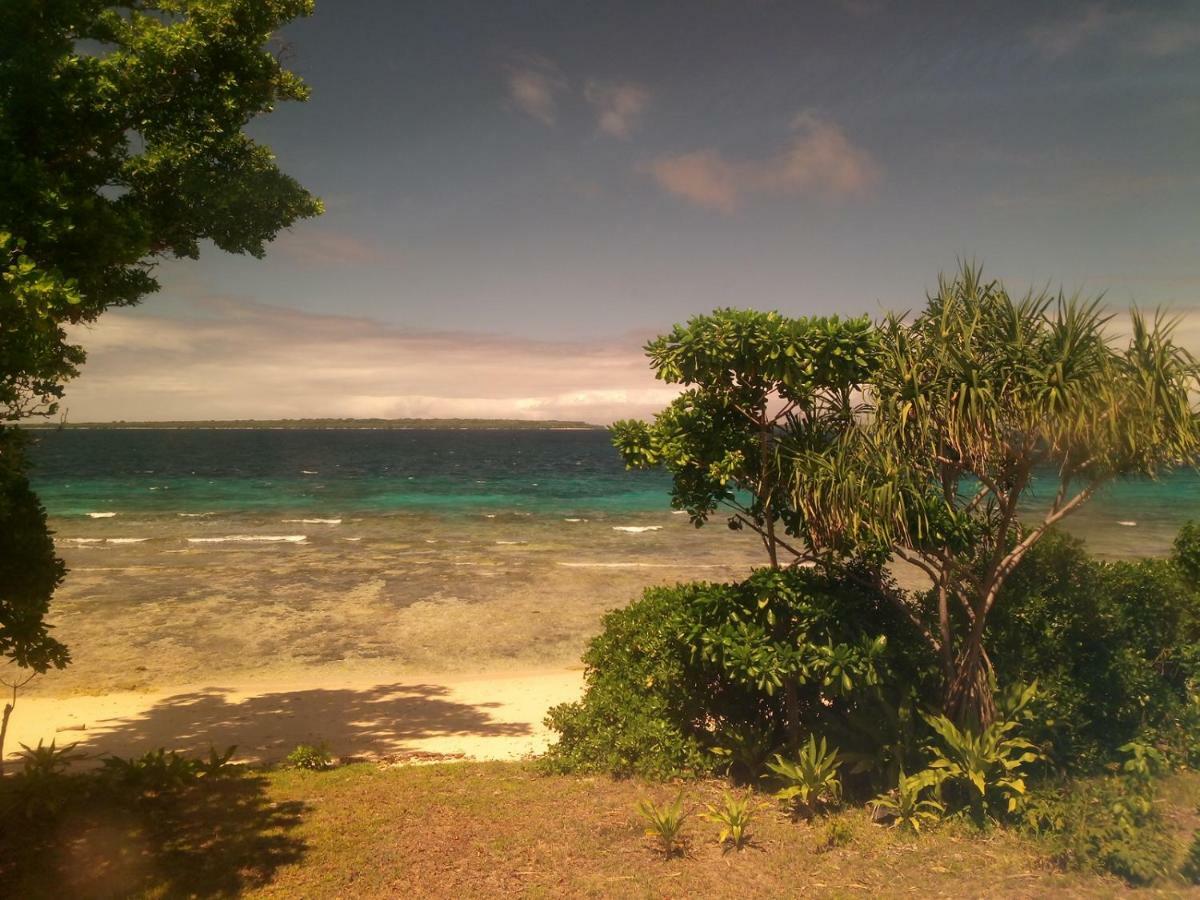 Aore Breeze Luganville Exterior photo