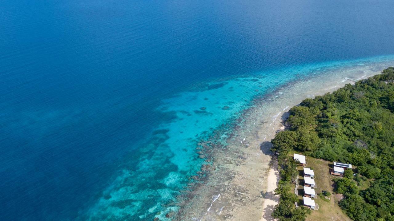 Aore Breeze Luganville Exterior photo